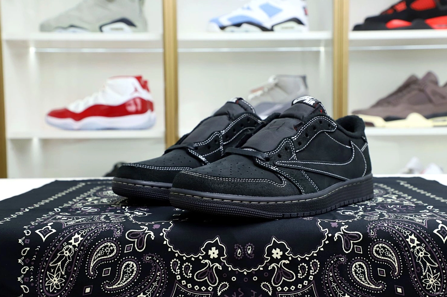 AIR JORDAN “BLACK PHANTOM” TRAVIS SCOTT LOW NIKE X 1 OG 0217